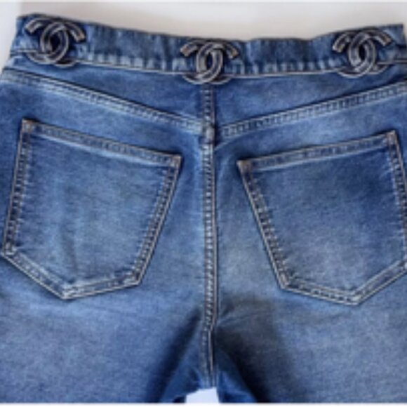 🎊 SOLD 🎊AUTHENTIC 2024 SS24 Runway Chanel Denim Jeans, Size 38 - Picture 8 of 15